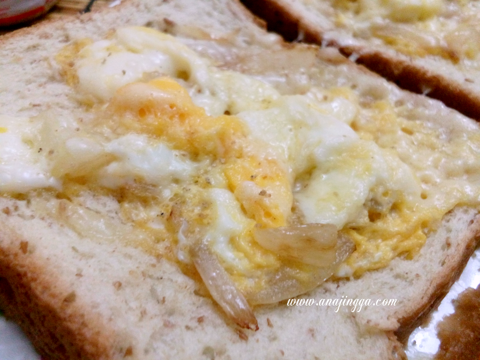 Roti Bakar Telur Cheese Anajingga
