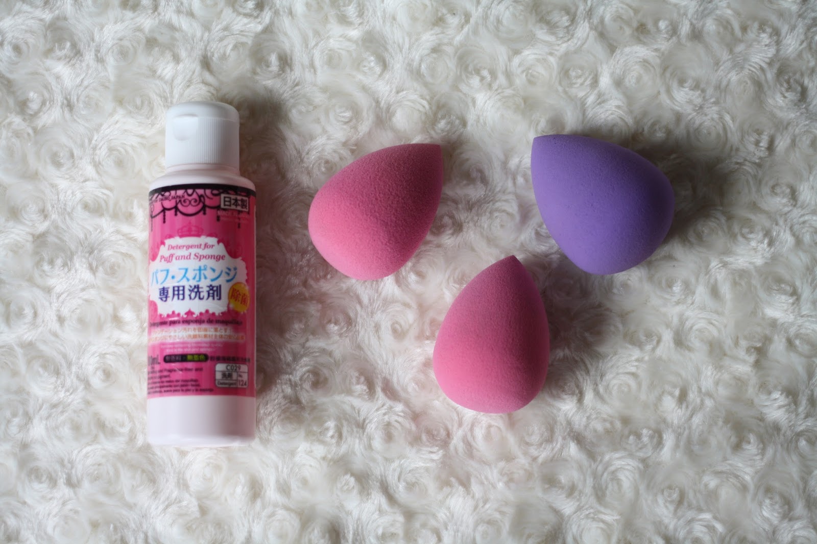 The Best Beauty Blender Cleaner EVER Daiso Puff & Sponge Detergent