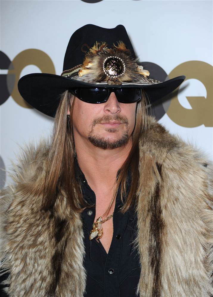 Celebrities in the Best Hats mooolf