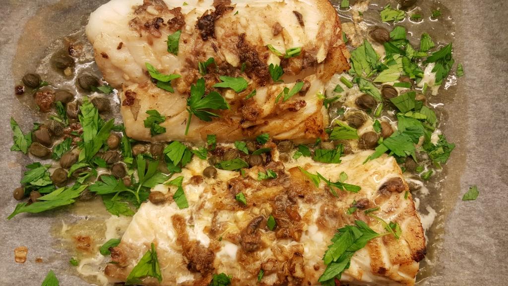 eat-culture: Dorschfilet mit Sardellensauce und Champignons (Cod fillet ...