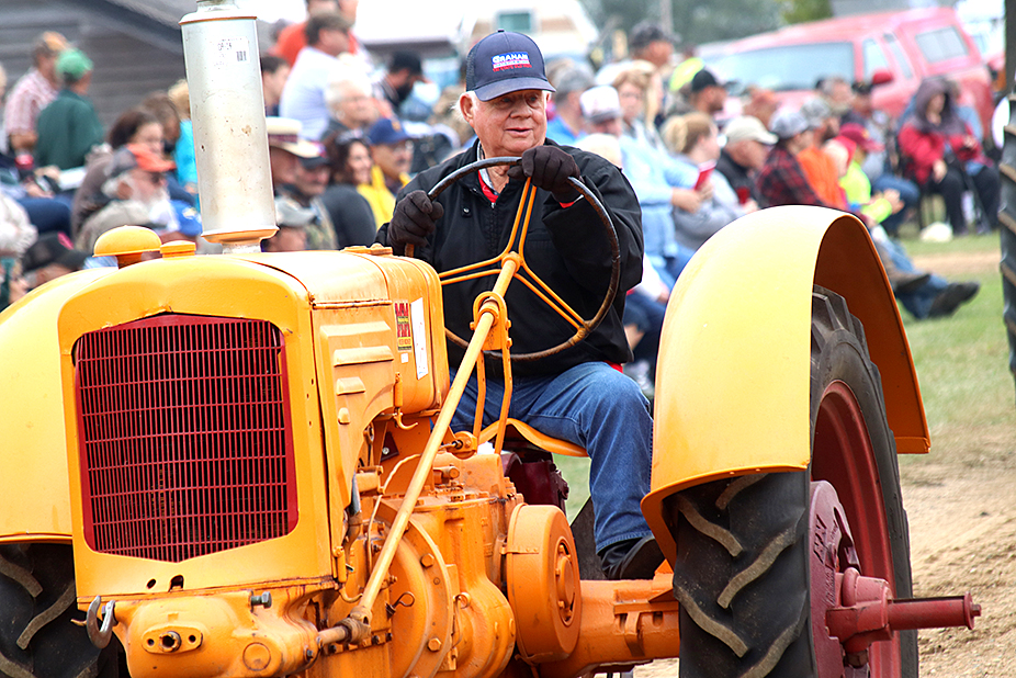 Hutchinson Herald, Menno, South Dakota Sept. 28, 2017 Menno Pioneer