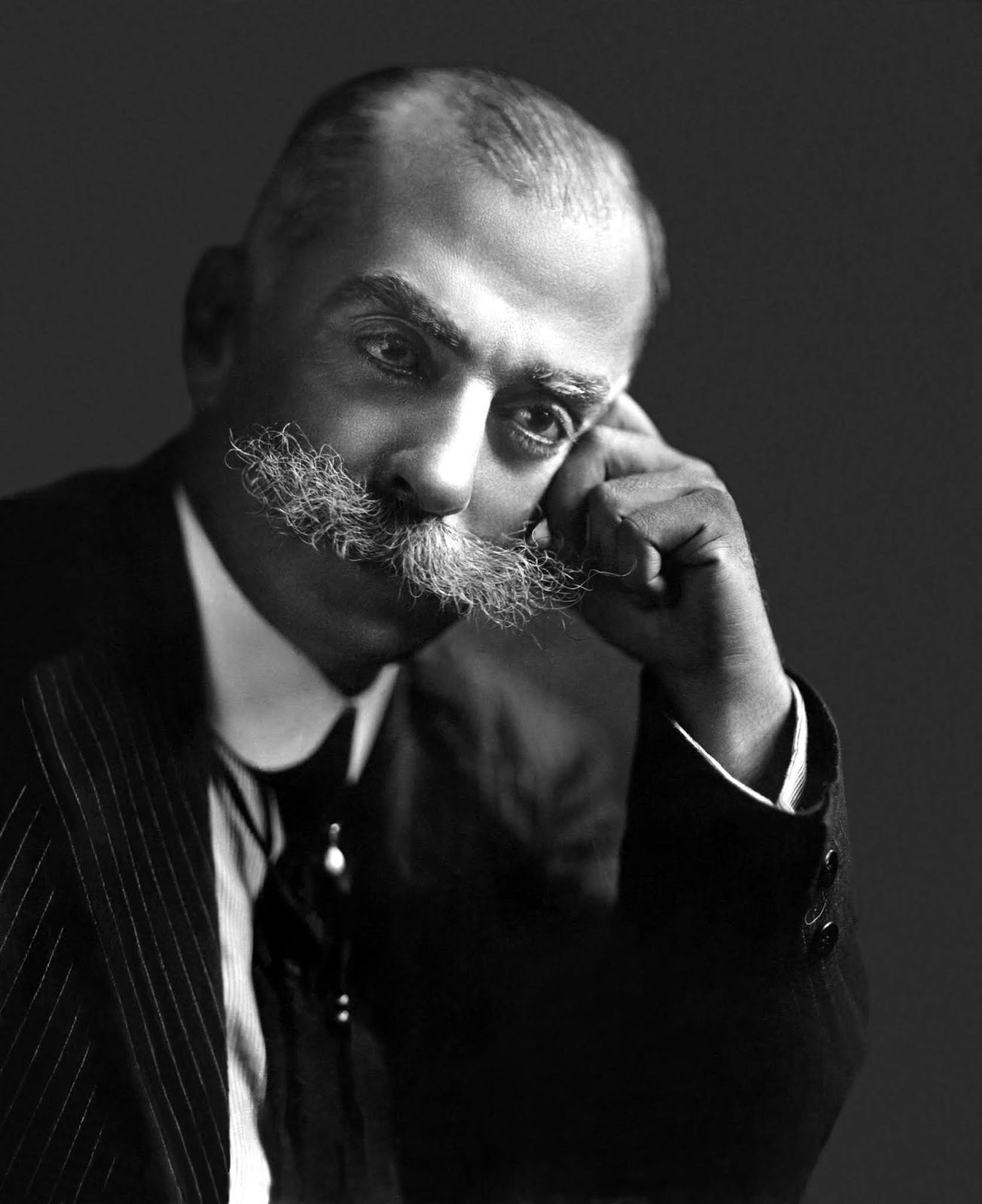El maestro Alfonso Luis Herrera