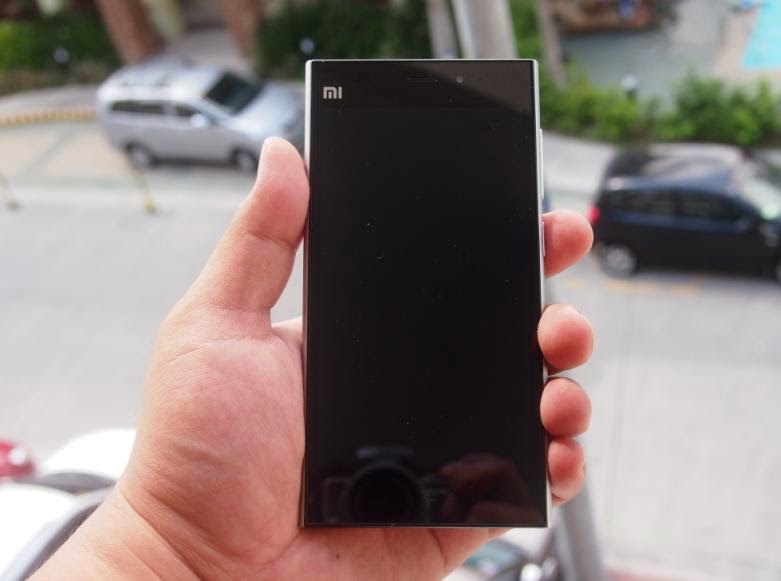 Xiaomi Mi 3 Unboxing, Preview And Initial Impression 