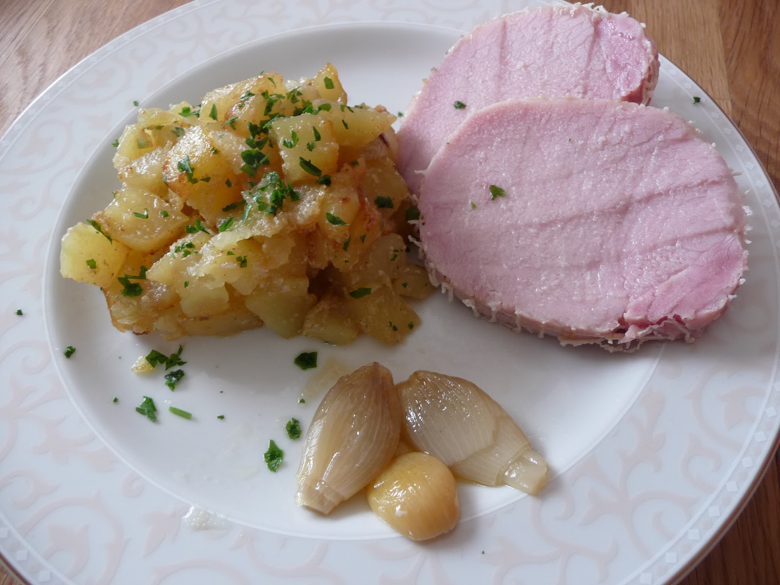 Cuisson Roti Saumuré Fumé Au Four Rôti de porc saumuré et petites patates à l'ail | La Cuisine de Stephy