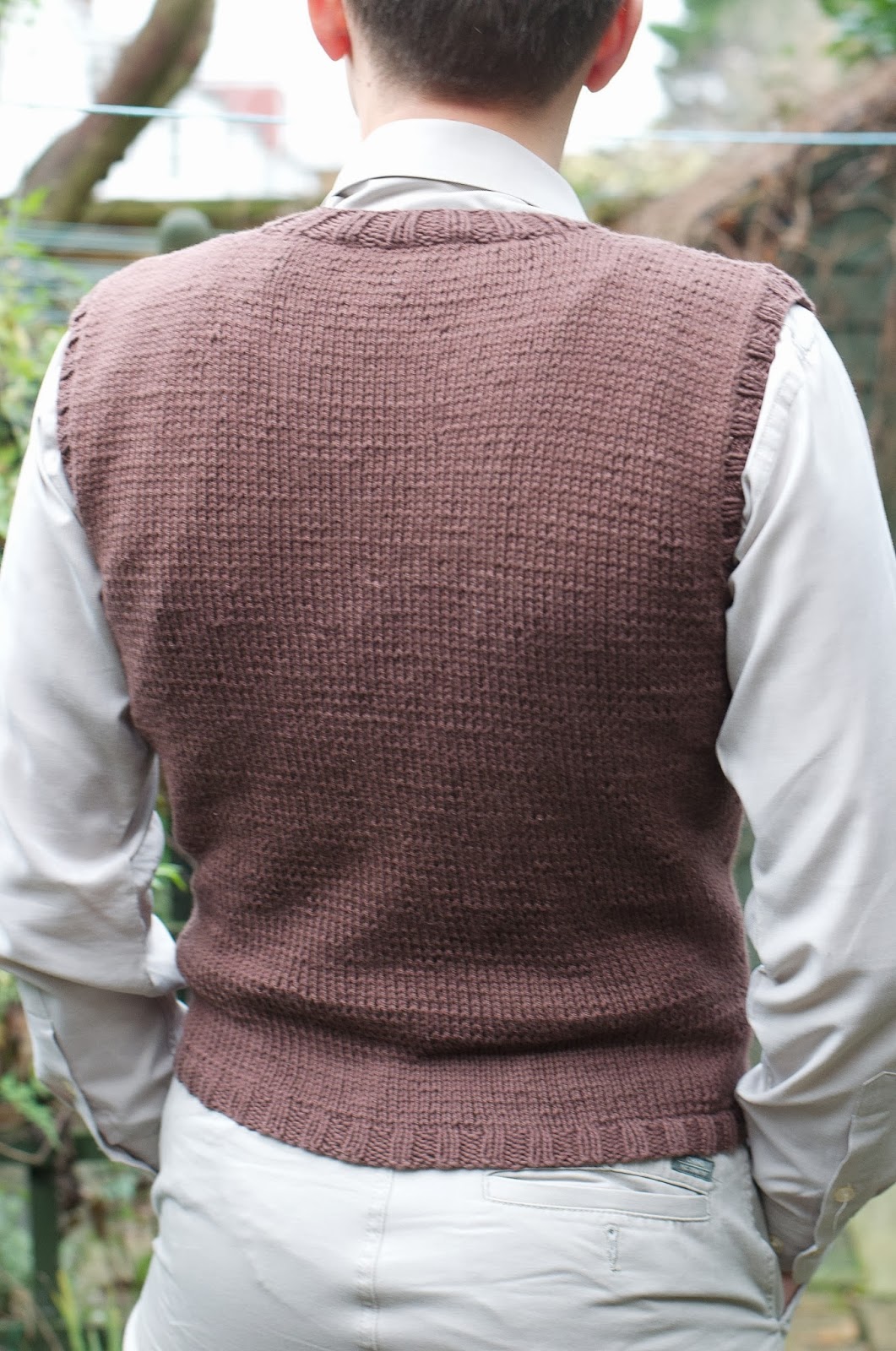 knitted vest men outfit