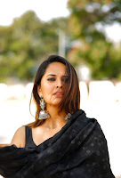 Anasuya Bharadwaj Latest Stills in Saree HeyAndhra.com