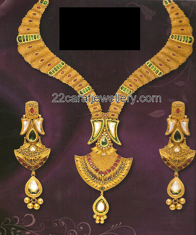 Yellow Gold Necklace - Jewellery Designs