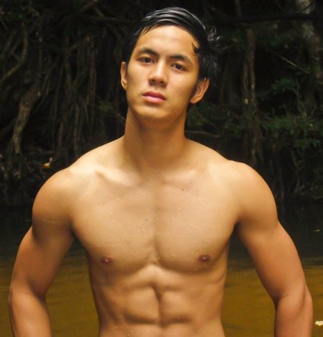 PINOY MALE POWER SEXIEST PHOTOS ONLINE FRANCIS SALVADOR 