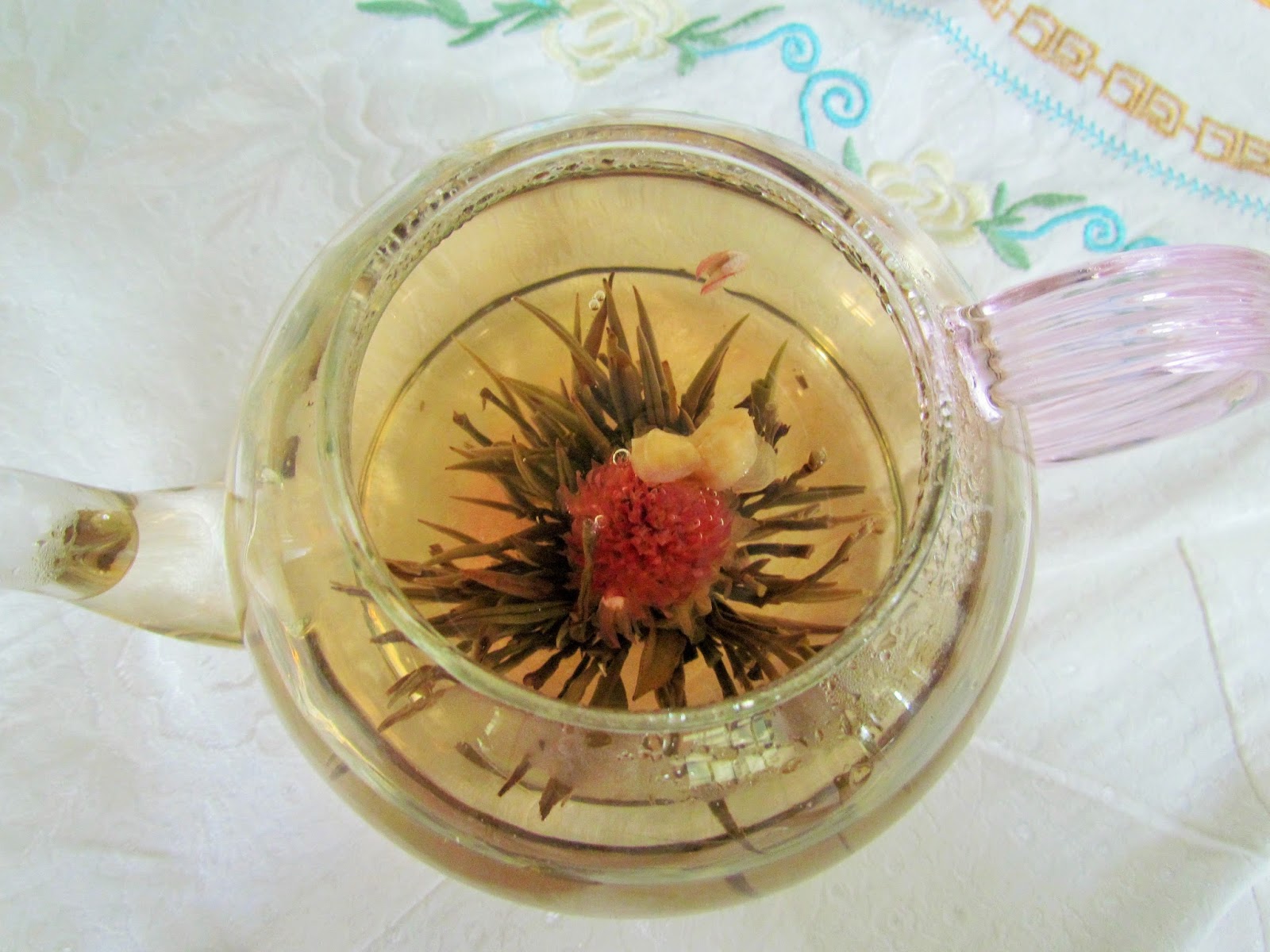 Trina & Tilly: Chinese Flower Tea