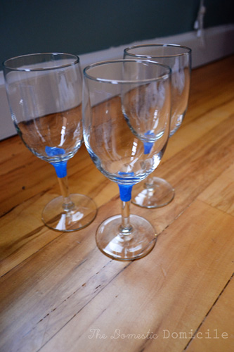 Wine Themed Party: Chalk Wine Glasses and Beer Mugs |The Domestic Domicile