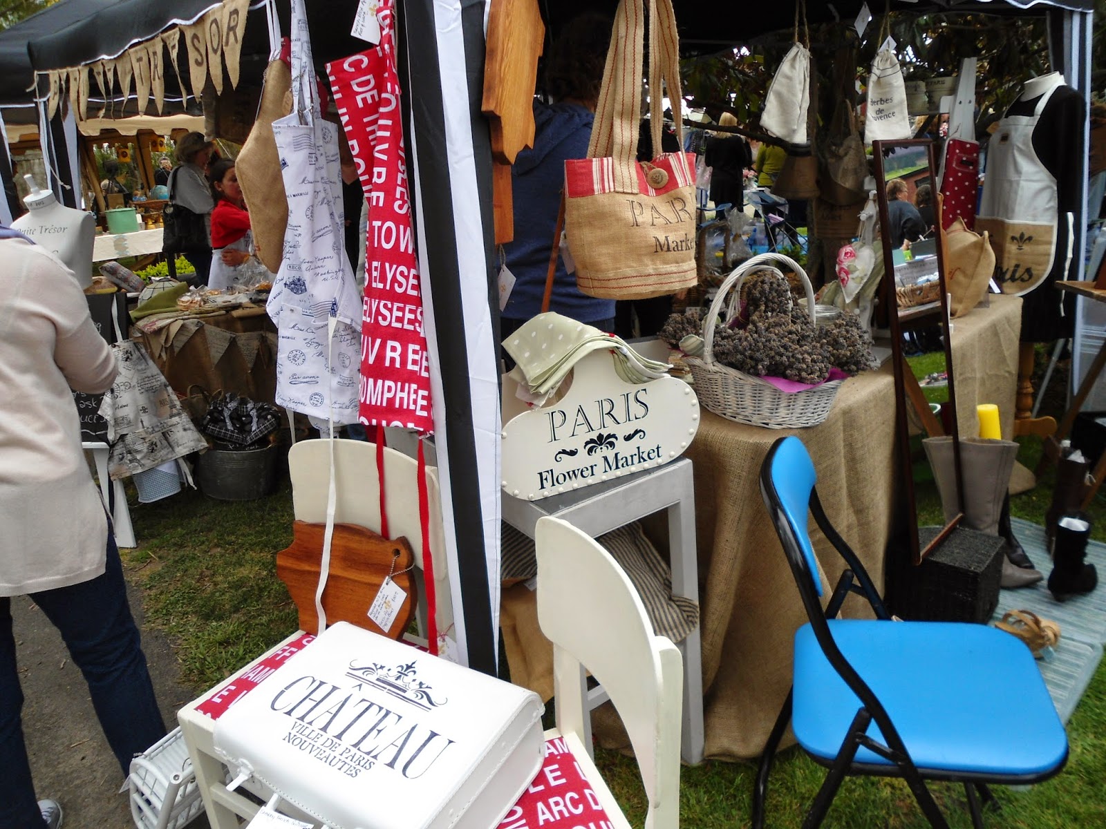 marijke everythings arty Shabby chic market at Beacon Hill Estate