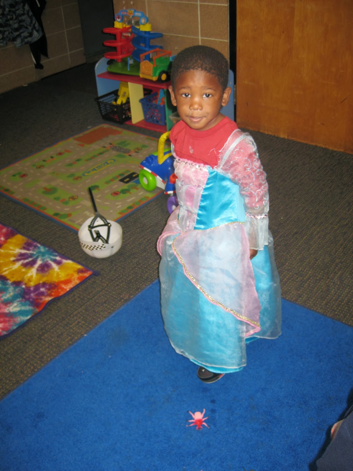 KidsCan365 Day 162 Kids Can Toddlers Dress Up