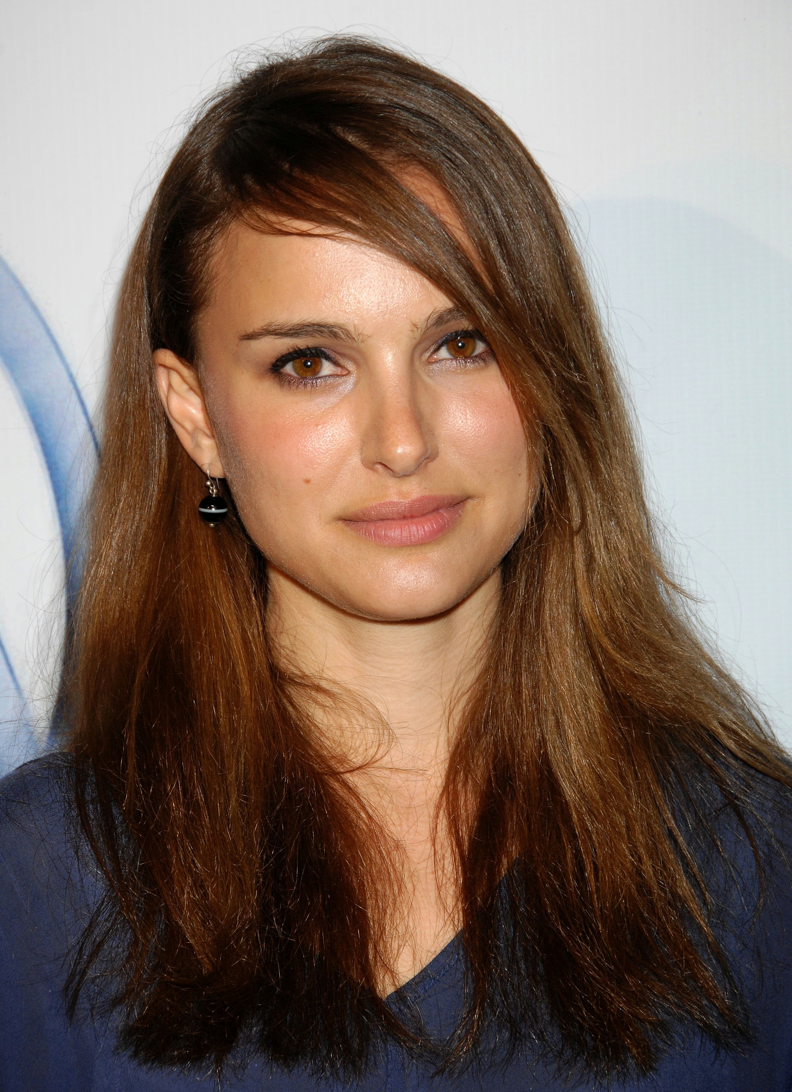 Natalie Portman Face Portrait - Presenting 2015 Miss Outpost: Natalie