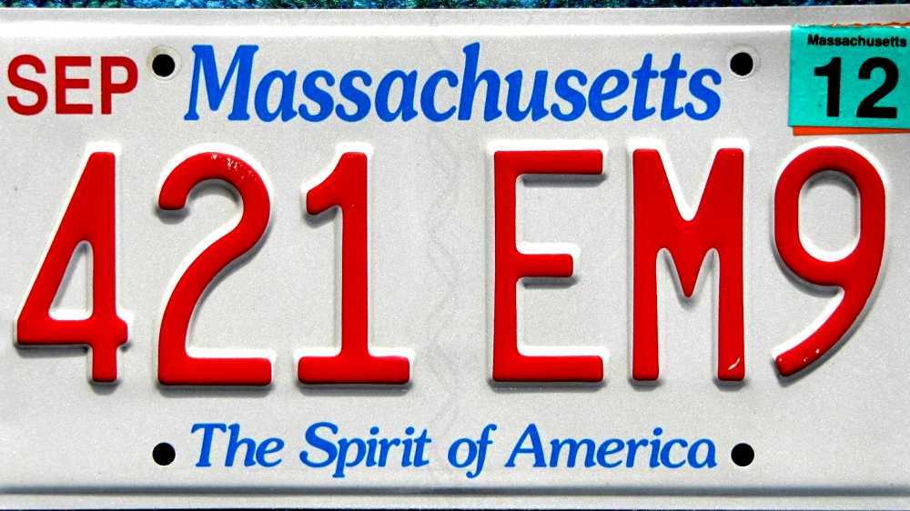 Vehicle registration plates of Massachusetts