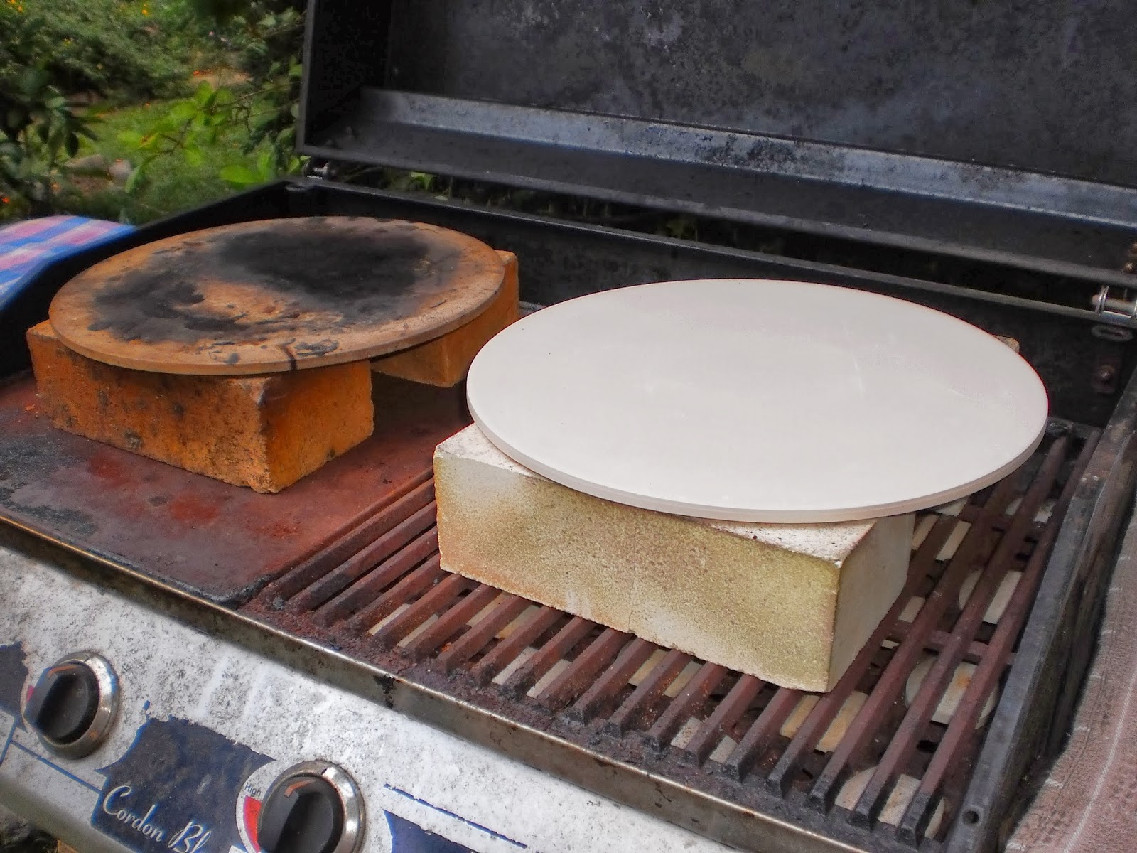 Cooking Pizza's in the home BBQ