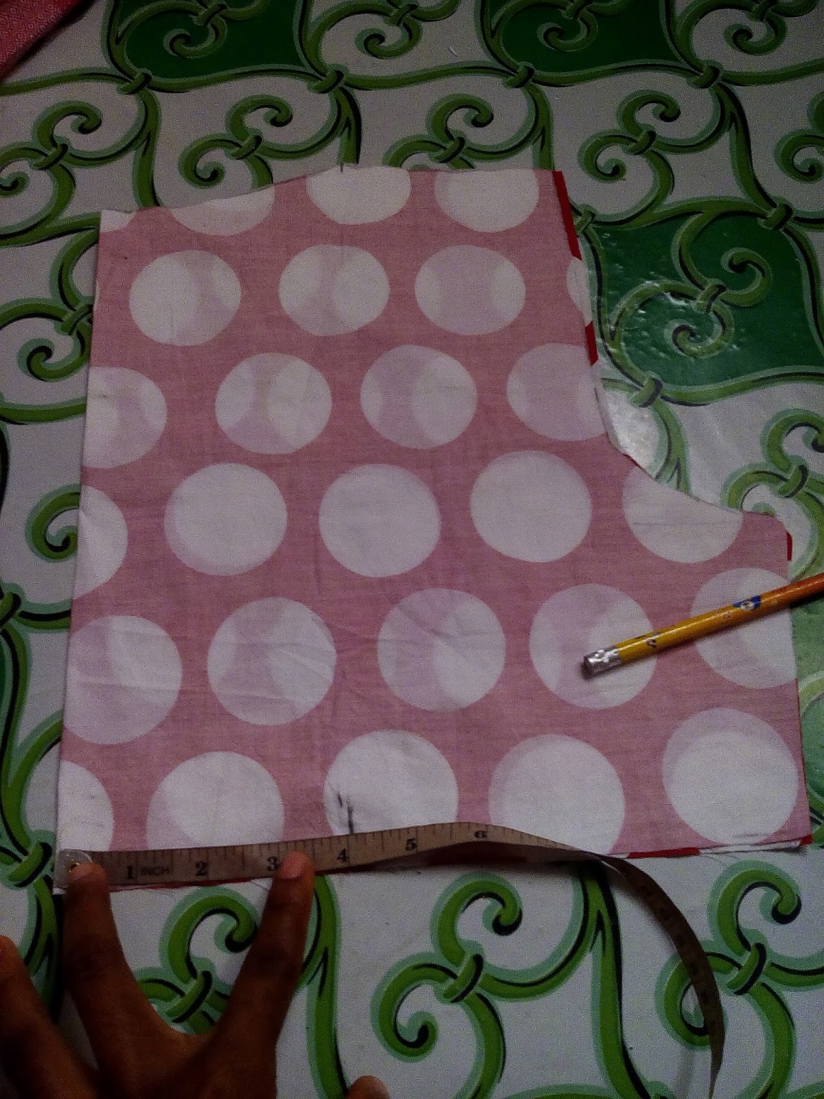 HOW TO SEW A BLOUSE DART