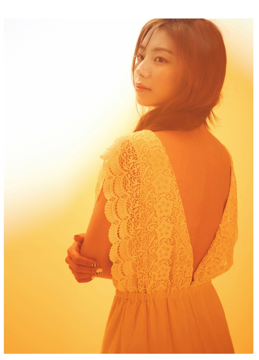 Park Soo Jin - The Big Issue Vol. 59 | Beautiful Korean Artists