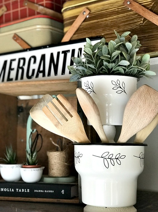 IKEA Hack Enamelware Pedestal Planter