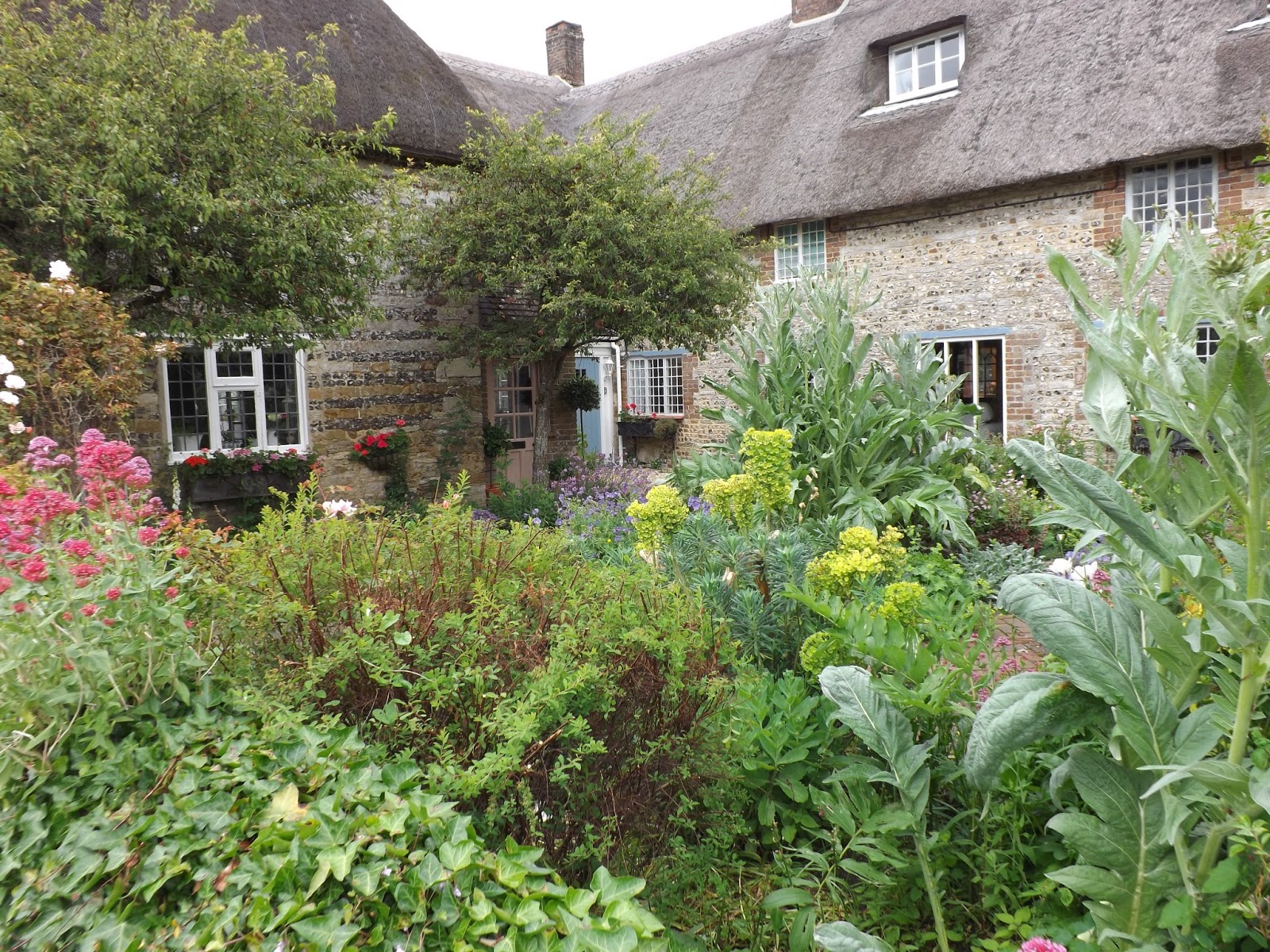 Ramblings from an English Garden Our Holiday Cottage in Frampton, Dorset