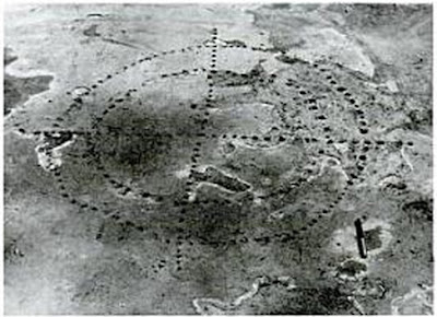 Pecked crosses o patolli de Teotihuacan 