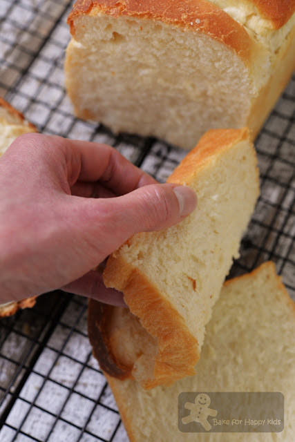 soft fragile milk sandwich bread