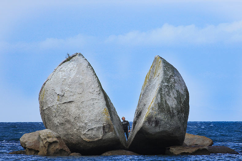 La Roca de la Manzana Partida