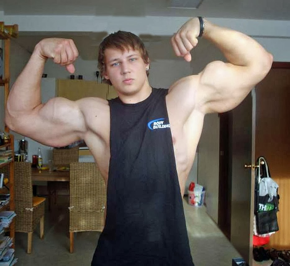 Big Teen Biceps 66