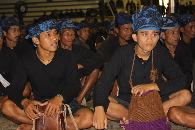The Traditional Clothing of the Baduy