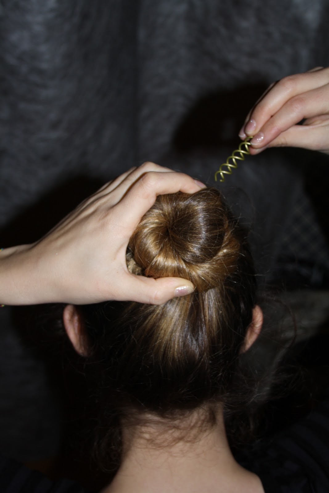 Chignon Postiche Crocchia Mèches Dorées - Queue De Cheval Brune Mechato Doré - Perruque Synthétique Bouclée Courte Femme