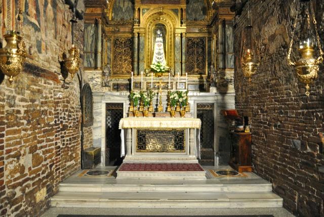I promessi viaggi: La Santa Casa di Maria di Nazareth nel Santuario di