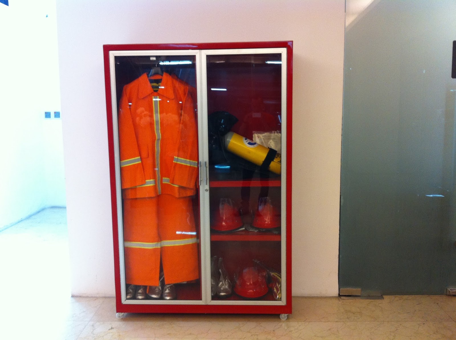 Lemari Safety ~ Aneka Pemadam