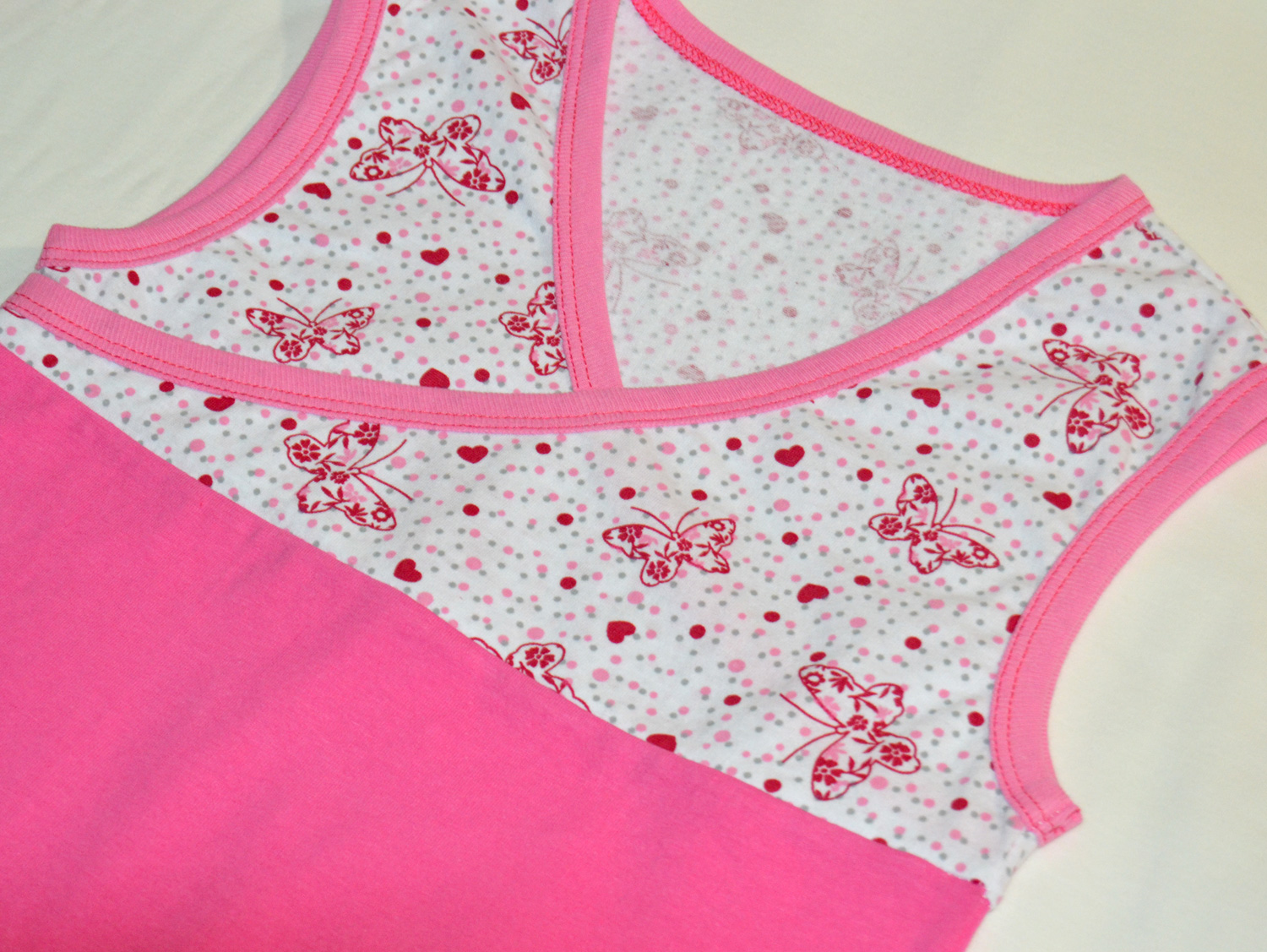 Для себя из кулирки, тоже с основы простой футболки из Оттобре.