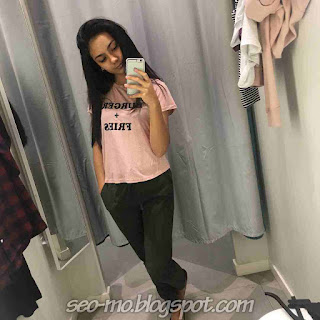 Photo Selfie Terbaru Ersya Aurelia Photo Selfie Terbaru Ersya Aurelia