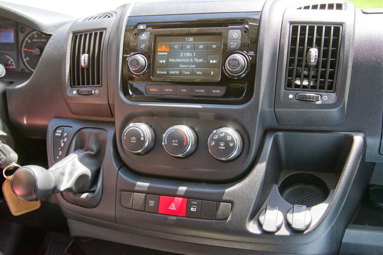 © Automotiveblogz: 2014 Ram 2500 ProMaster Photos