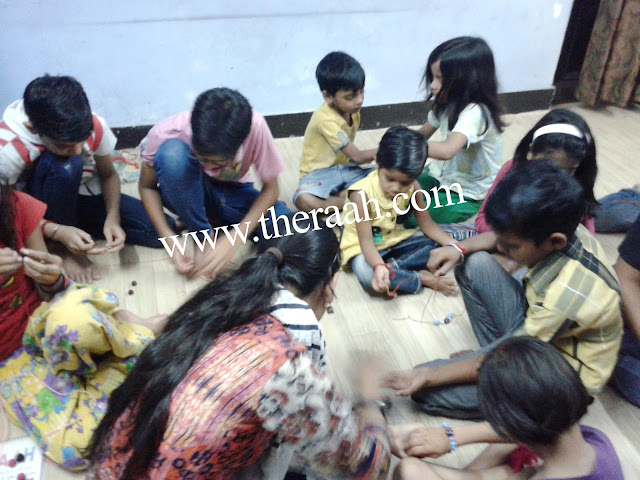 The RAAH (NGO) had a workshop of Friendship Day. In order to tell all about how Friendship Day was started the RAAH placed Friendship Day Workshop and in the workshop class taught students to make the Friendship Band with used Waste Material to encourage the children make clean in India. Like and Subscribe JOIN US & SUPPORT US