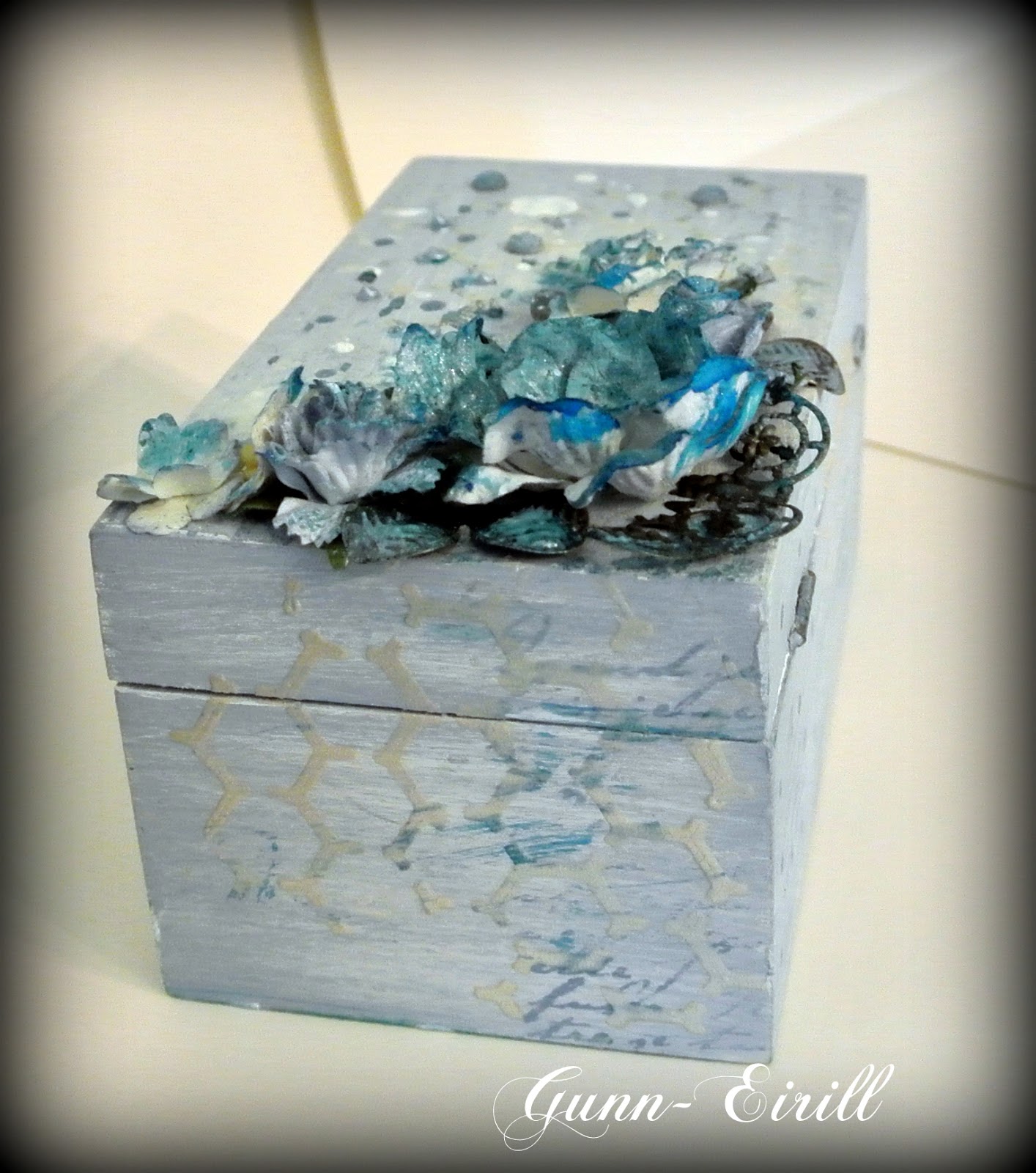 Wild Orchid Crafts Mixed media box