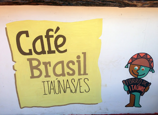 Dunas de Itaúnas, forró pé-de-serra, café brasil Itaunas