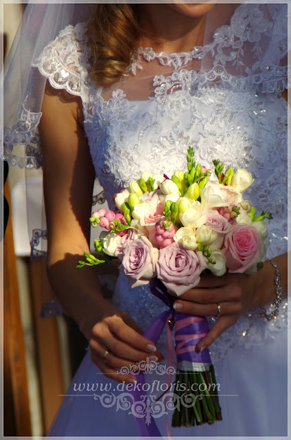 Fioletowo różowy bukiet ślubny - opolskie - pastelowa wiązanka Panny Młodej 