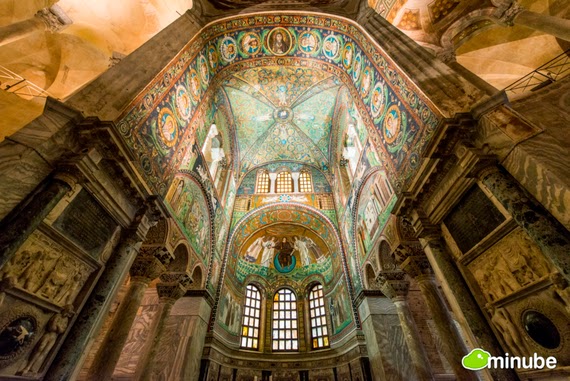 9.)%2BBasilica%2Bof%2BSan%2BVitale%2C%2B