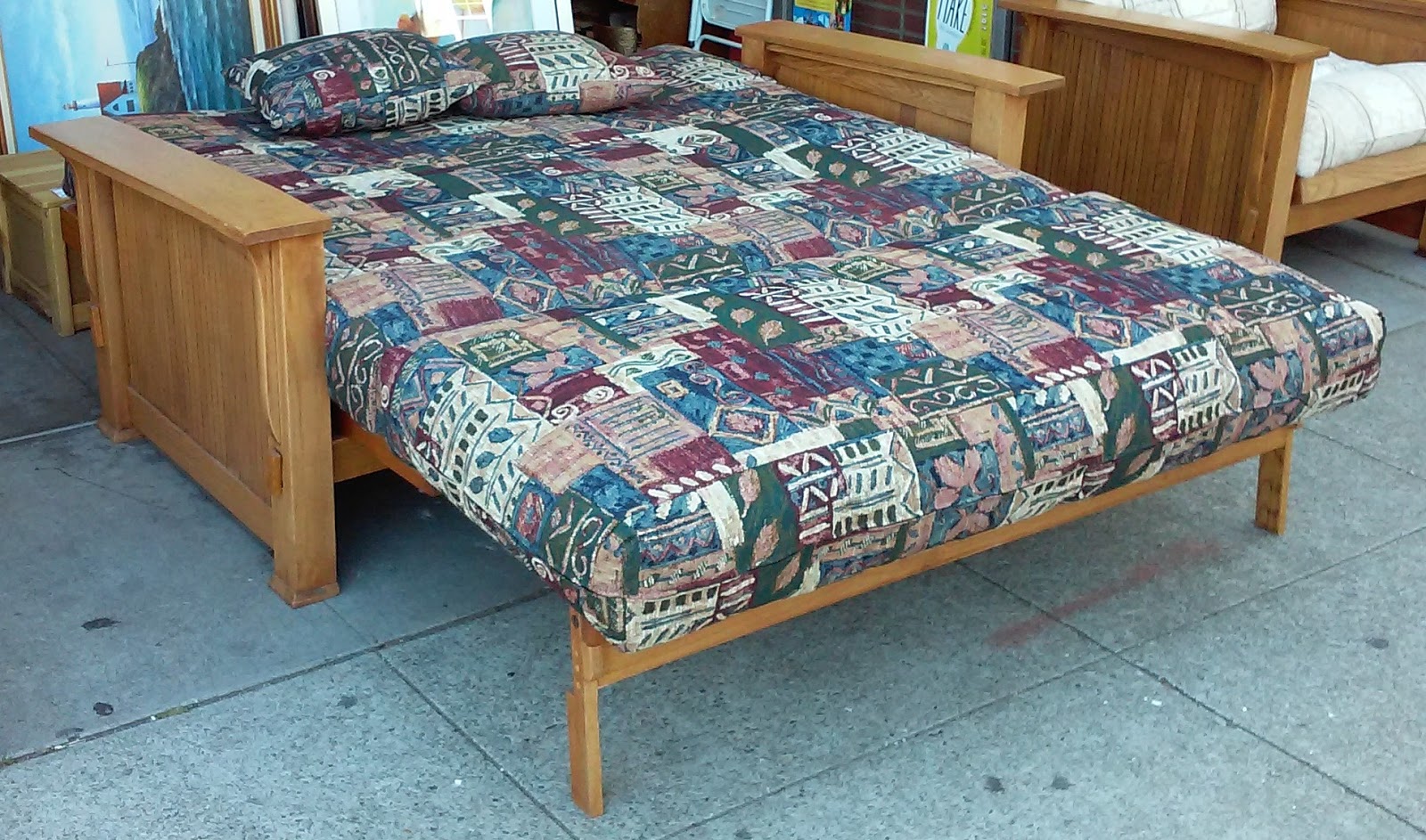 UHURU FURNITURE & COLLECTIBLES SOLD 416 Mission Oak Loveseat Futon