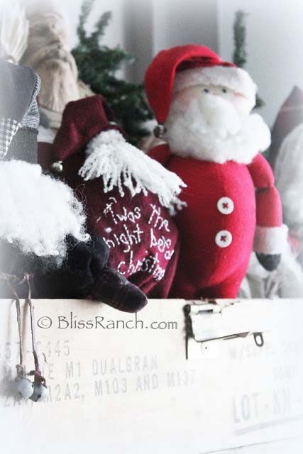 Santa Collector Display, Bliss-Ranch.com