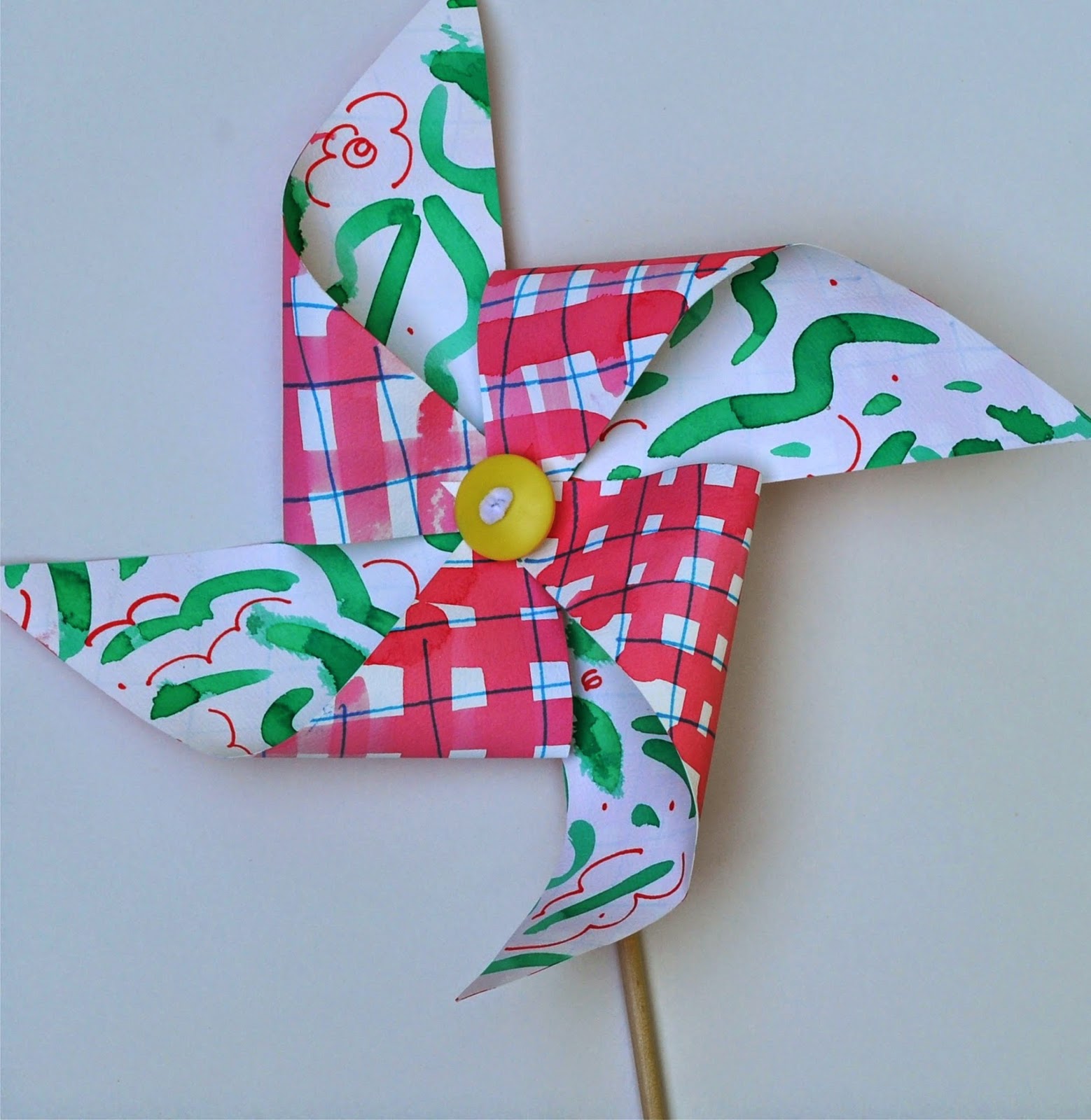 Art with Kids Making Pinwheels with Pipe Cleaners