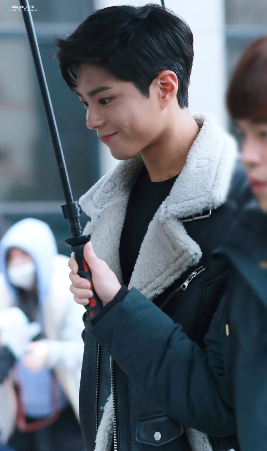 박보검 뮤뱅 출근길 + | 인스티즈