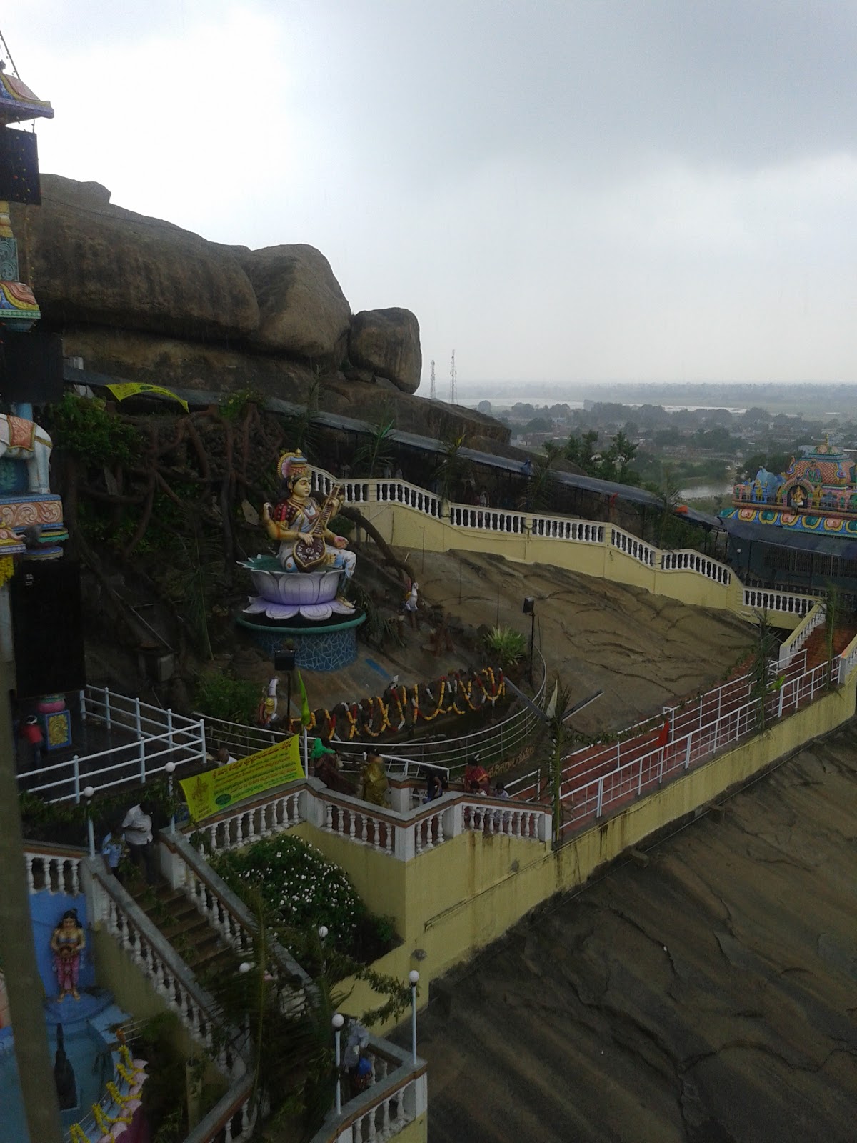 Vargal eYatra Info: Visit to Vargal Vidya Saraswathi Temple