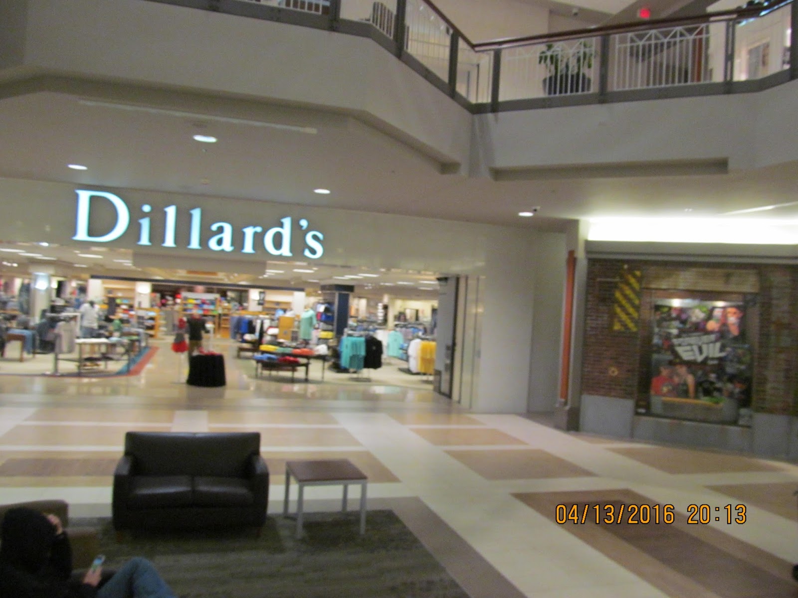 Trip to the Mall Mid Rivers Mall St. Peters, Missouri