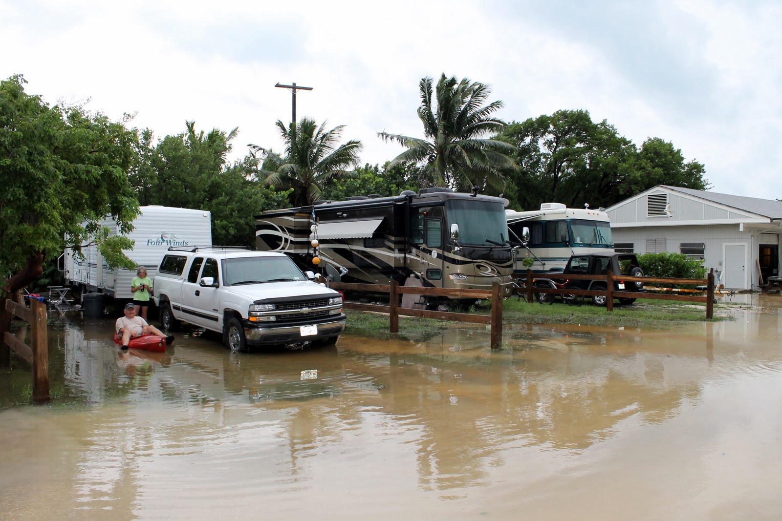 CAMP HOST Jobs ALERT Critical Camp Worker Information to avoid BIG