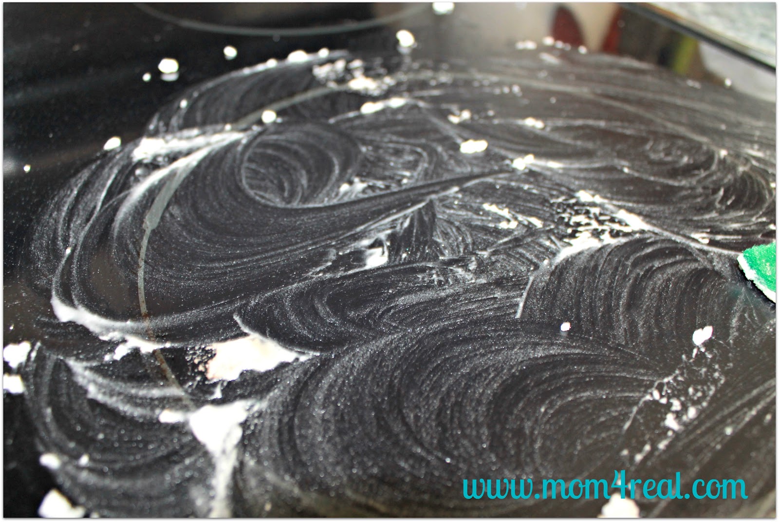 How To Clean Your Ceramic Stovetop Mom 4 Real