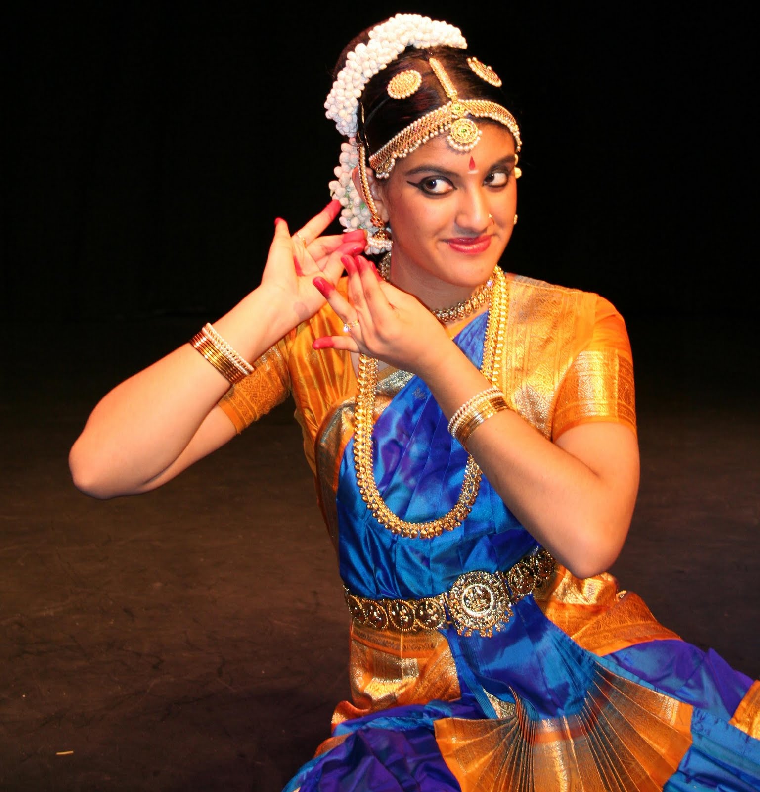 Natural Fashions: Our indian tradition fashions