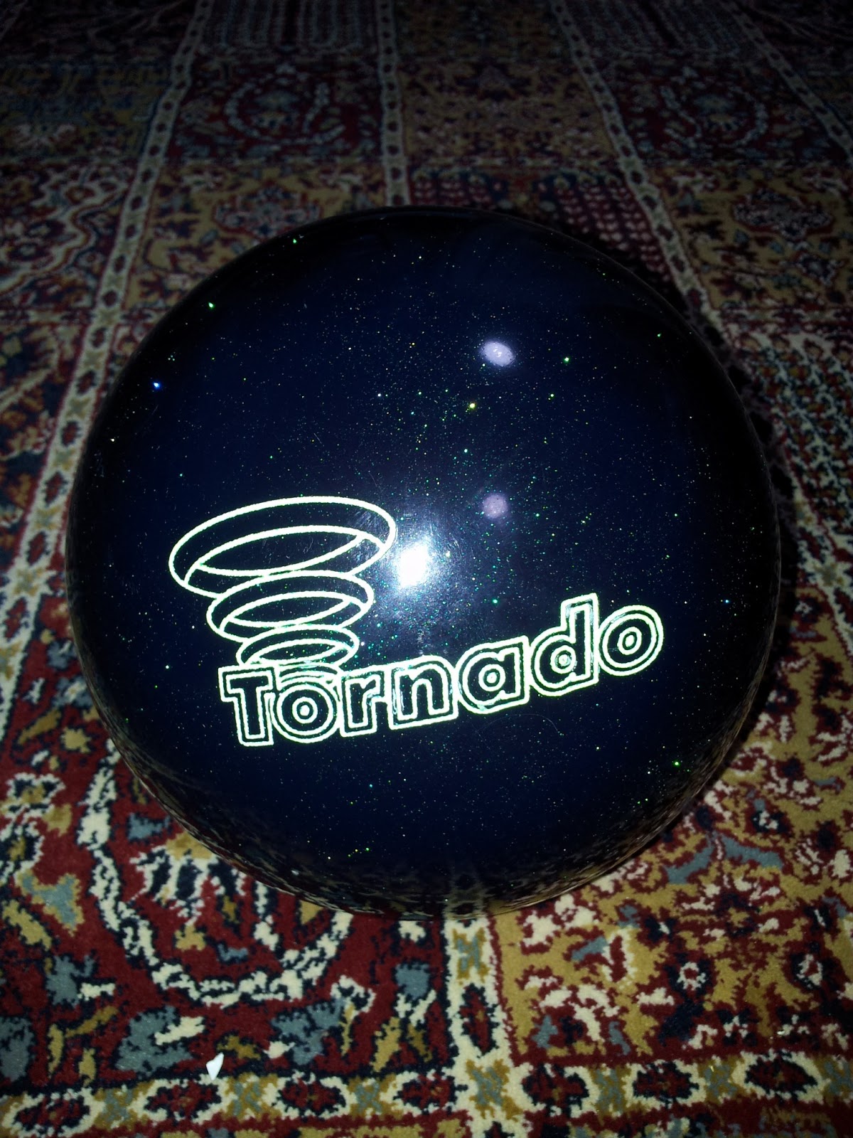 KEDAI BOWLING ONLINE NEW ITEM!!! Reactive Bowling Ball Ebonite Tornado