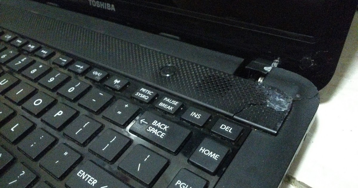 service laptop engsel patah Engsel malang spesialis macbook rapi cepat